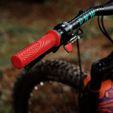 PNW Loam Grips - Bikecomponents.ca