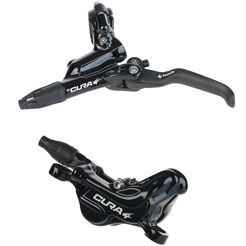 Formula Cura 4, 4-piston brakes